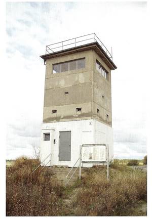 Abbildung 2: Grenzwachturm am Hessendamm (Sachsen-Anhalt), Zustand des Oktober 2008 