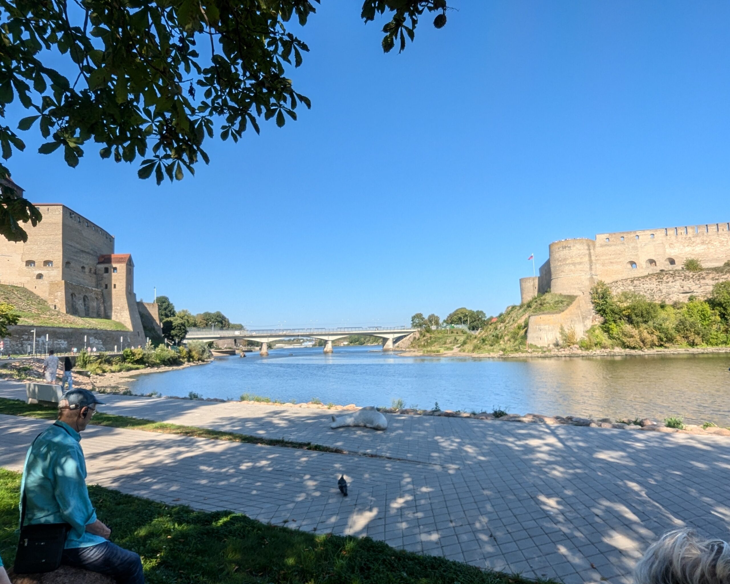 Hermannsburg Estland und Festung Iwangorod Russland